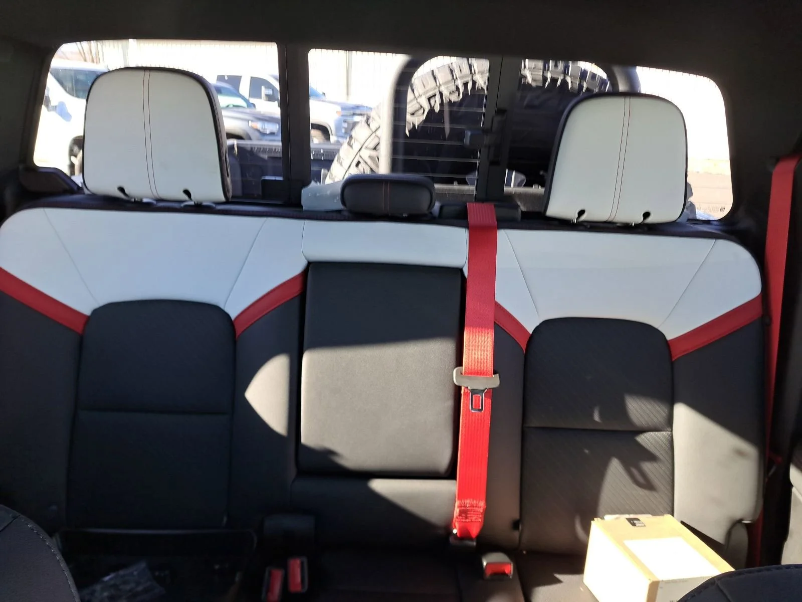 2026 GMC Canyon AT4X - Photo 35