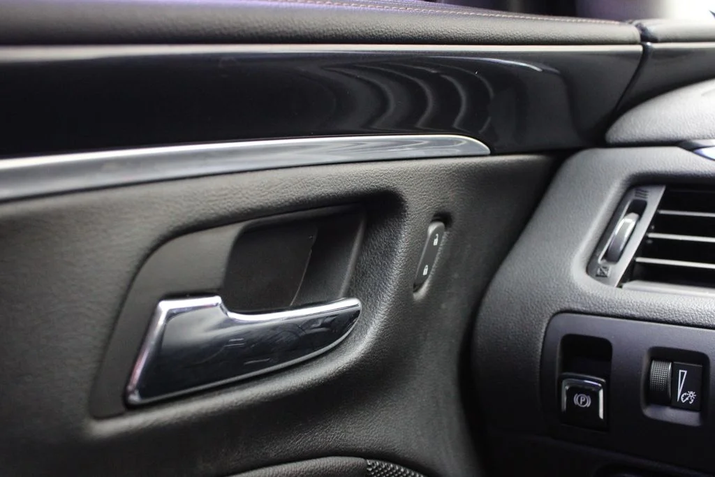 Used 2018 White Chevrolet LT image 8
