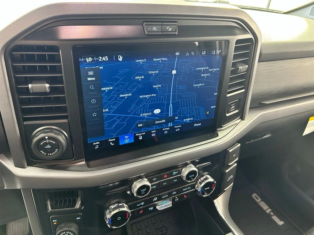 New 2026 Carbonized Gray Metallic Ford XLT image 19