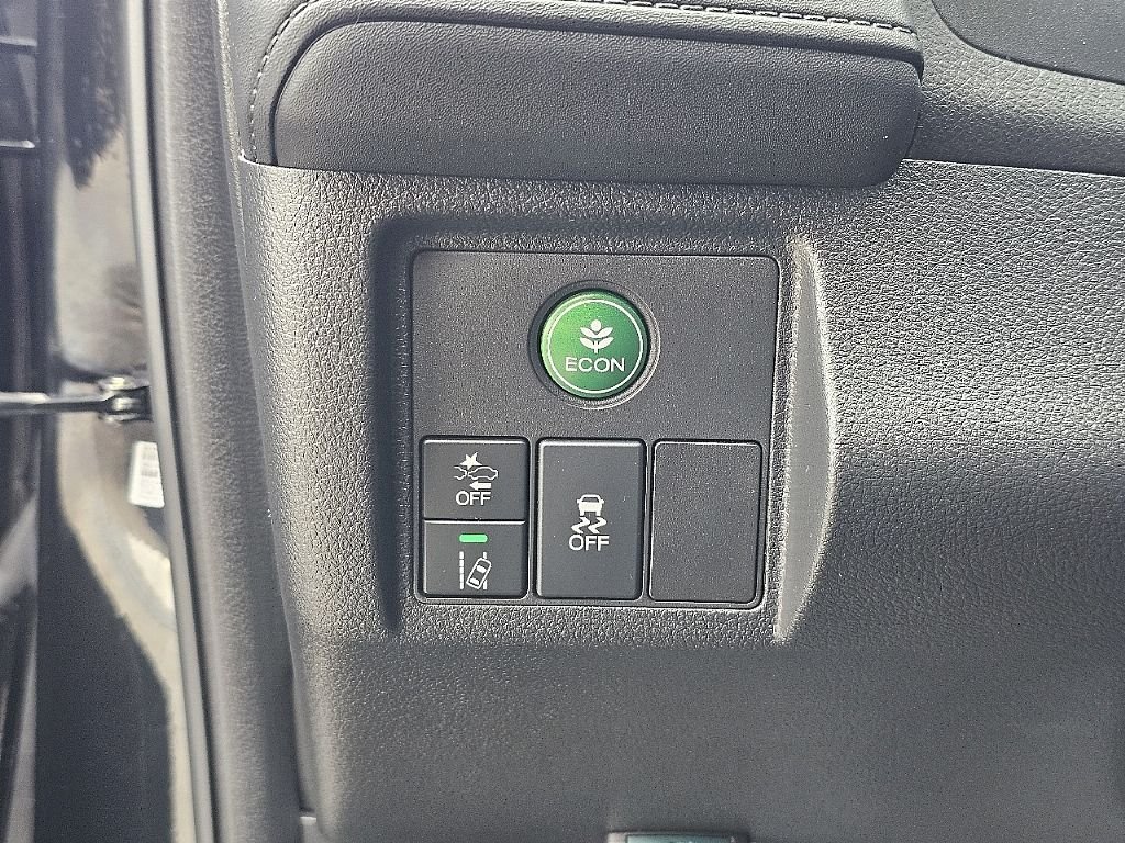 Used 2022  Honda EX-L image 25