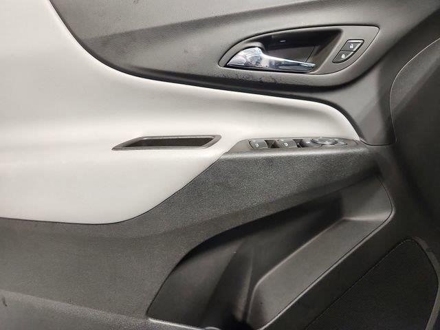 Used 2024 Summit White Chevrolet LS image 21