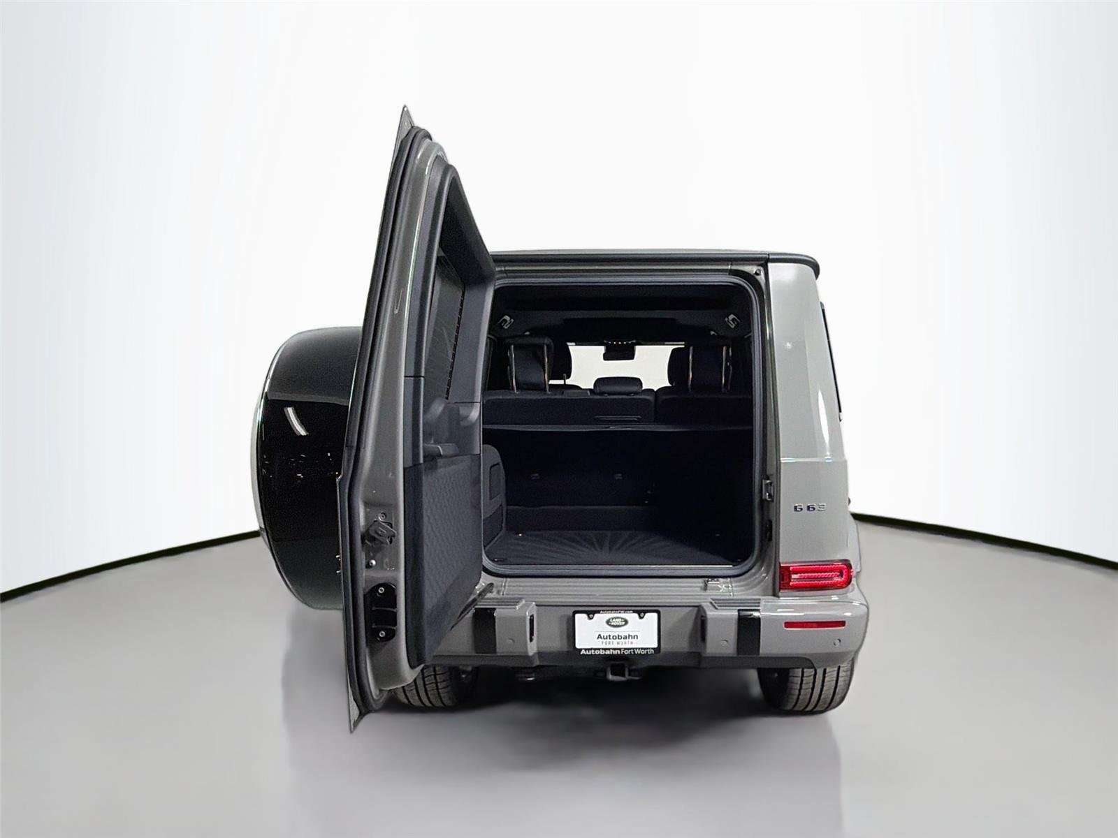 Used 2022 Grey Mercedes-Benz AMG® G 63 4MATIC SUV image 24
