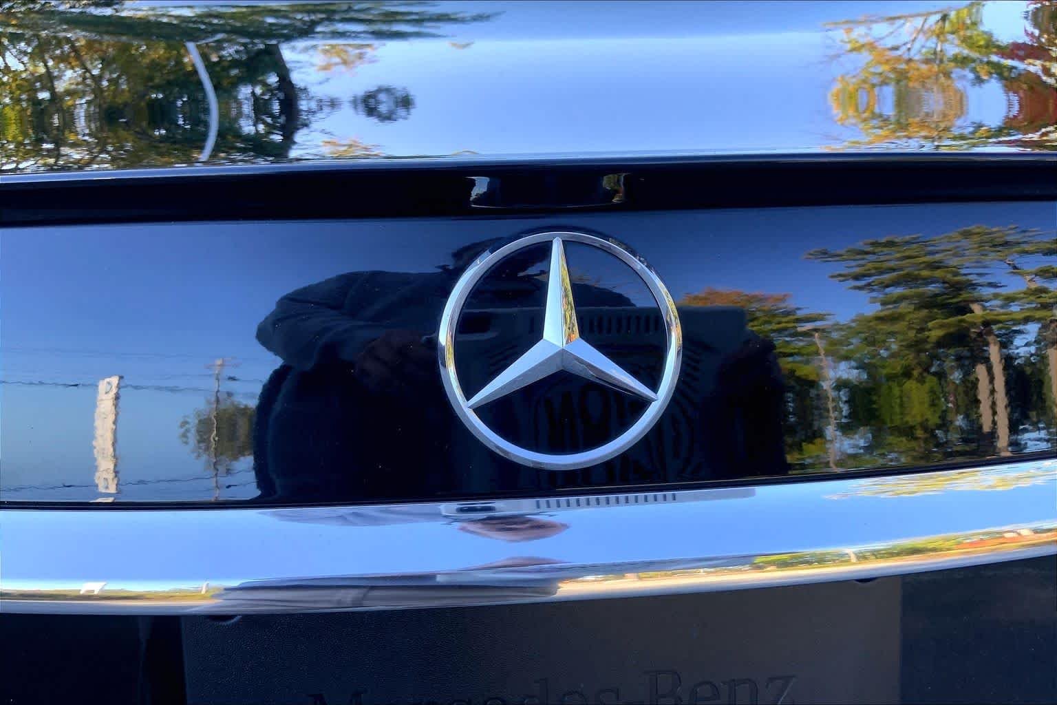 Used 2020 Black Mercedes-Benz E 350 image 30