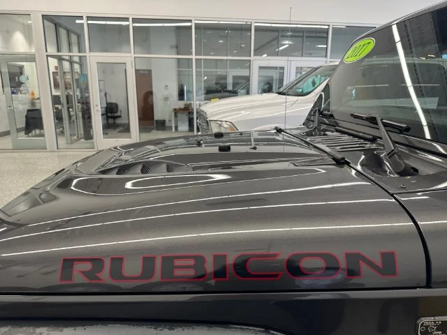 Used 2017 Gray Jeep Rubicon image 16