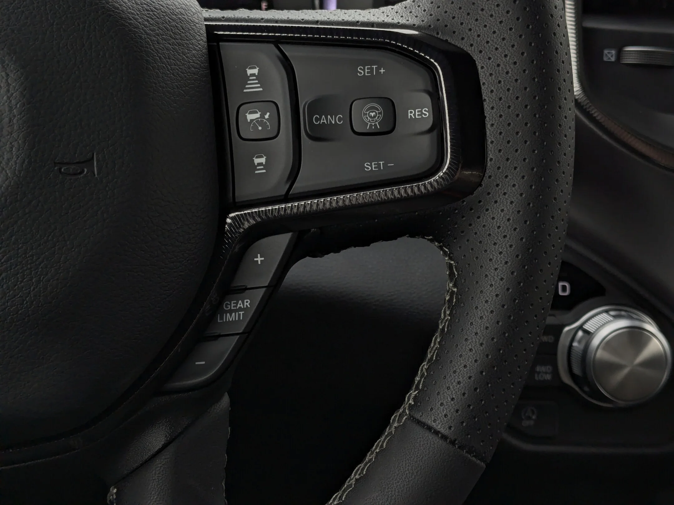 New 2026 Black RAM Sport - - Pano Sunroof - Sport Perf Hood - Anti-Spin Rear Axle - Trailer Brake Control & More! image 18