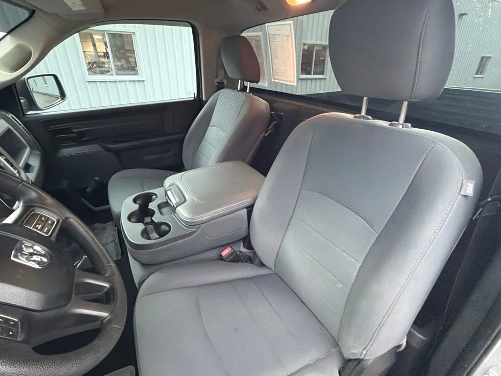 Used 2016 Silver Ram Tradesman image 17