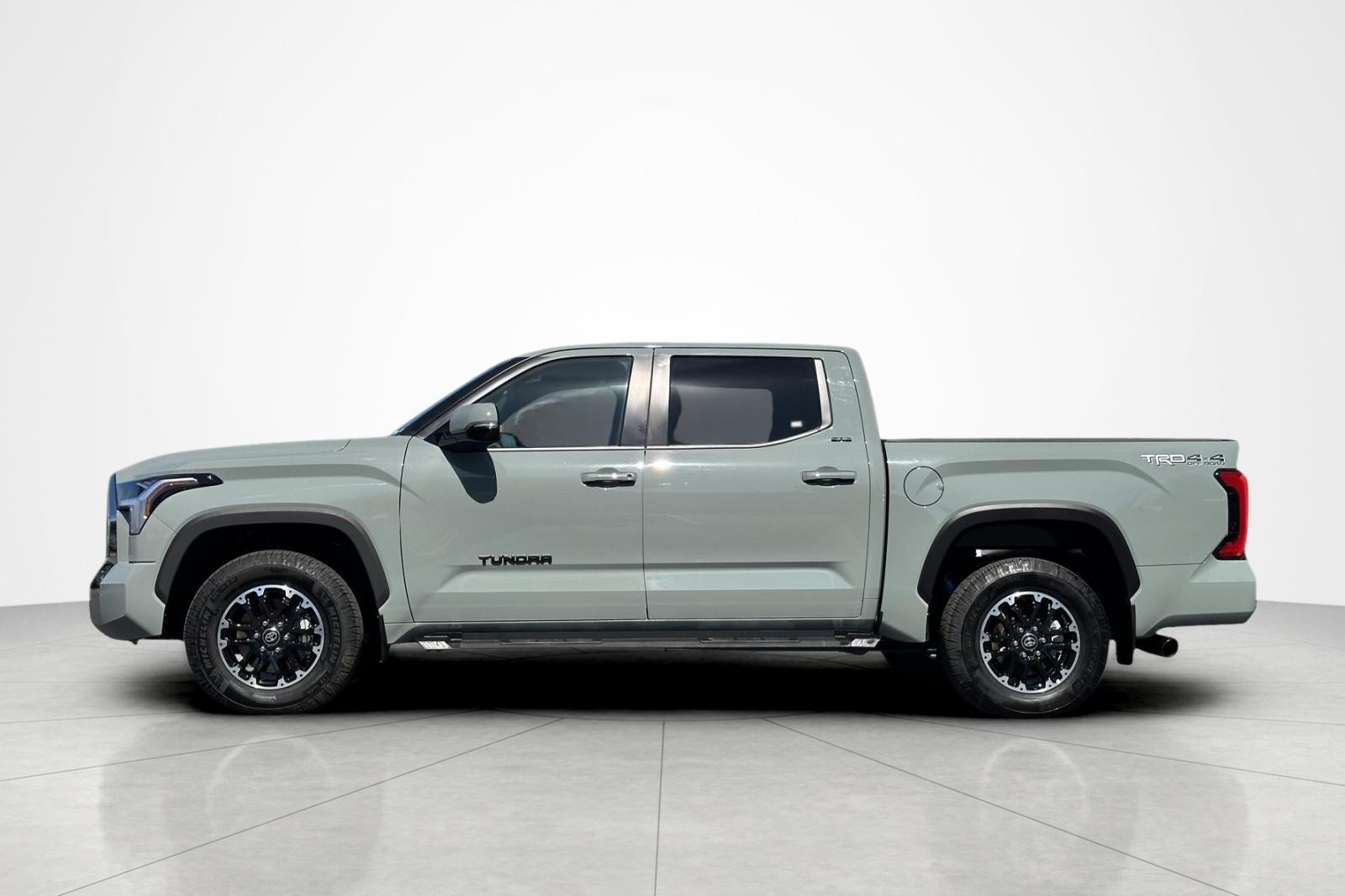 Certified Used 2025 Lunar Rock Toyota SR5 image 2