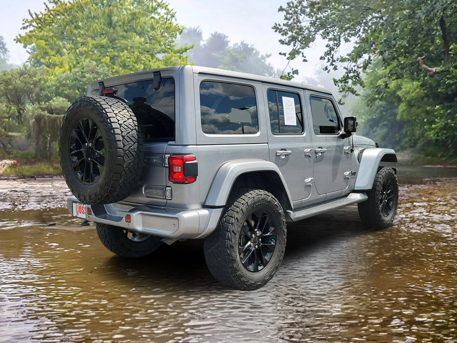 Used 2021 Billet Silver Metallic Clear Coat Jeep High Altitude image 4