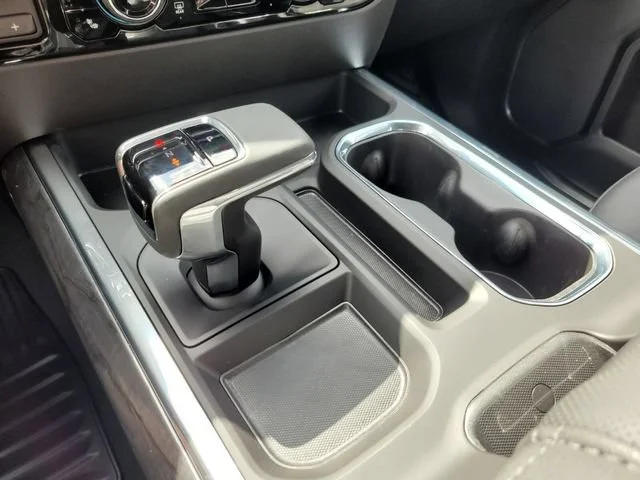 2025 Chevrolet Silverado 1500 LTZ - Photo 26