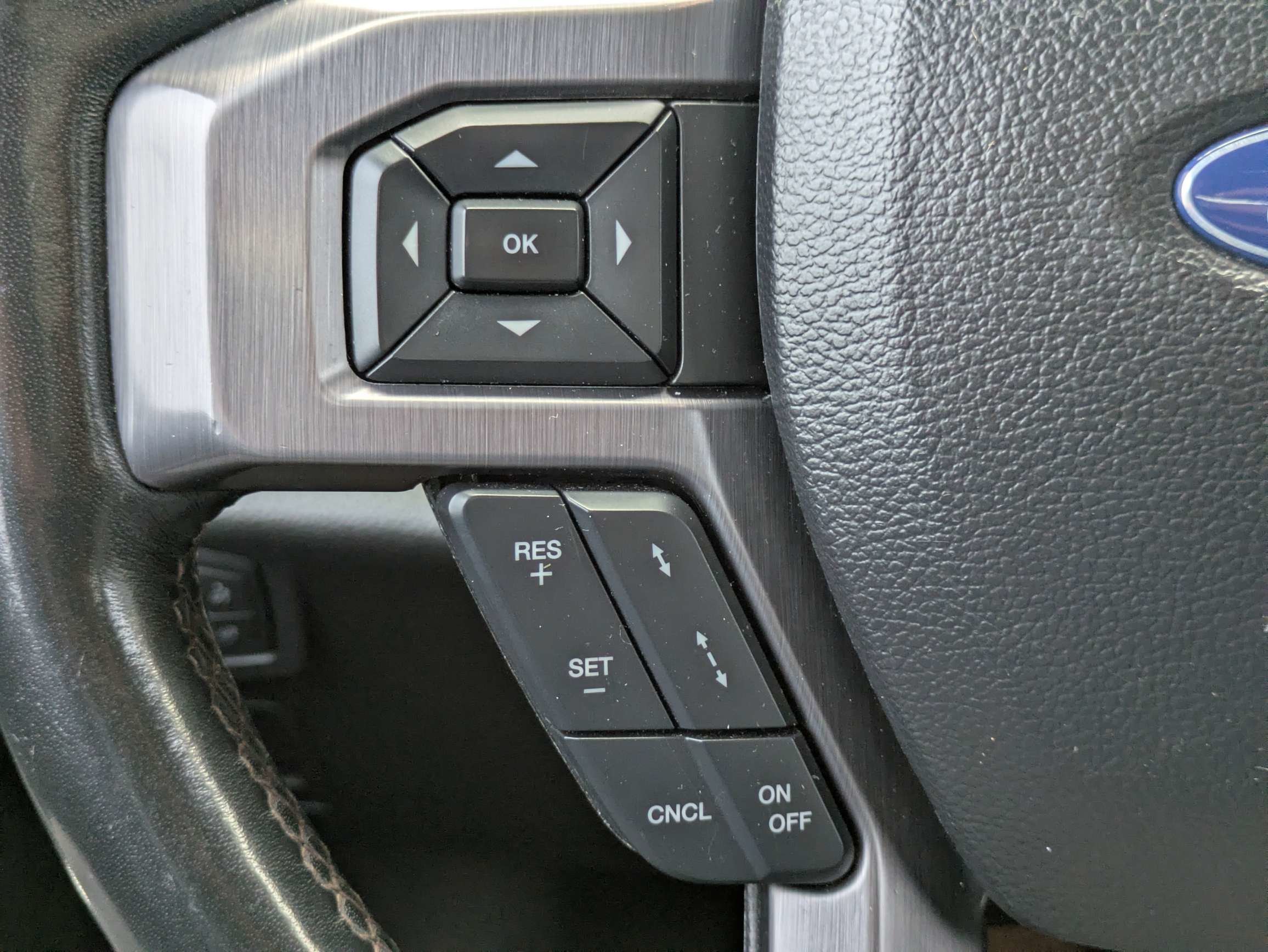 Used 2019 Black Ford Platinum image 24