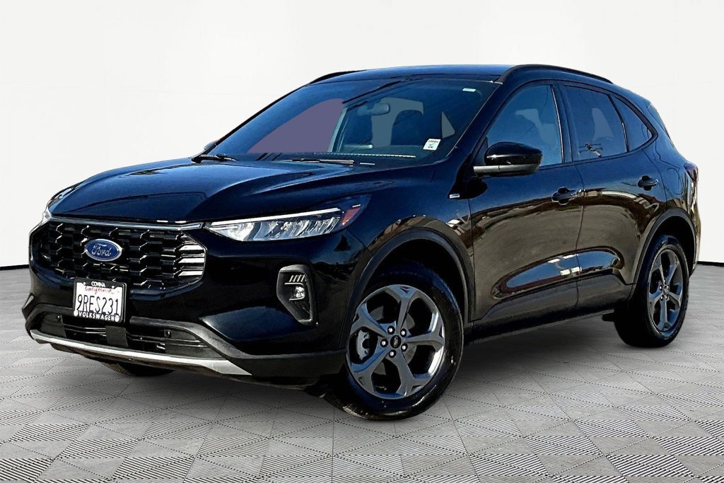 Used 2025 Black Ford ST-Line Select image 3