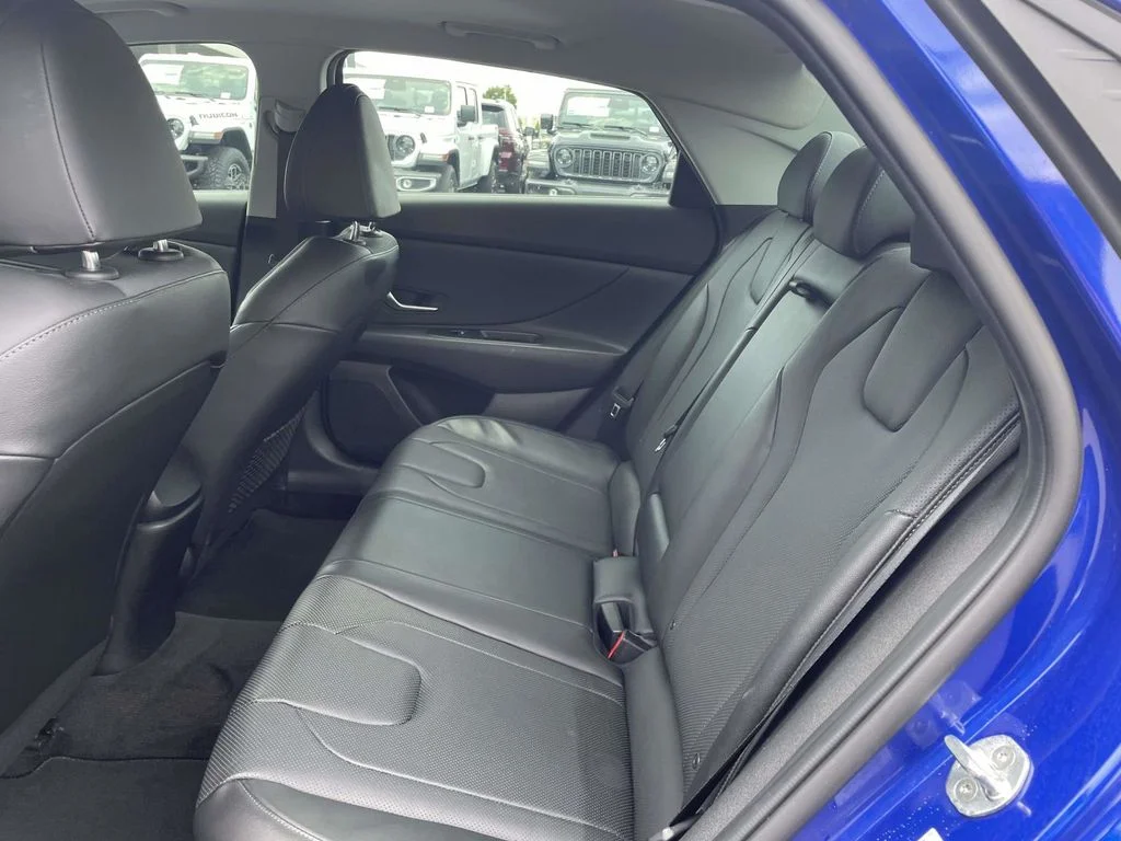 Used 2022 Blue Hyundai Limited image 20