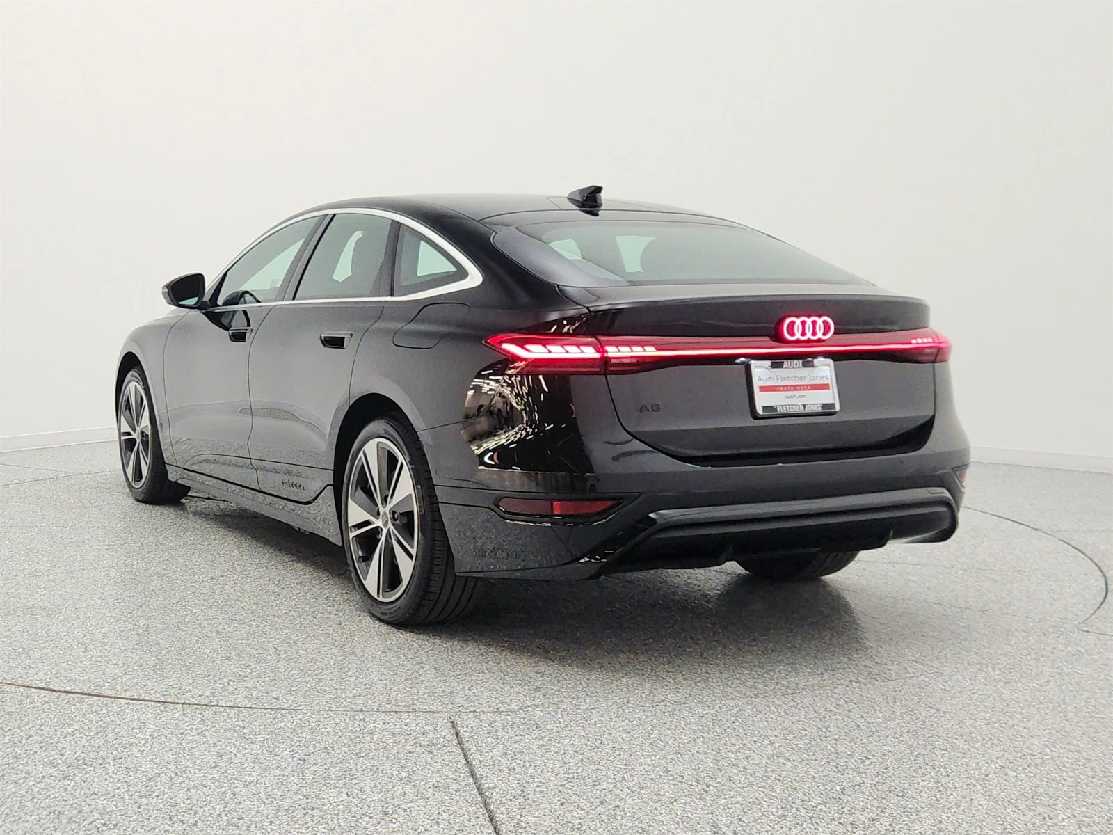Used 2025 Mythos Black Metallic Audi Premium Plus RWD image 7