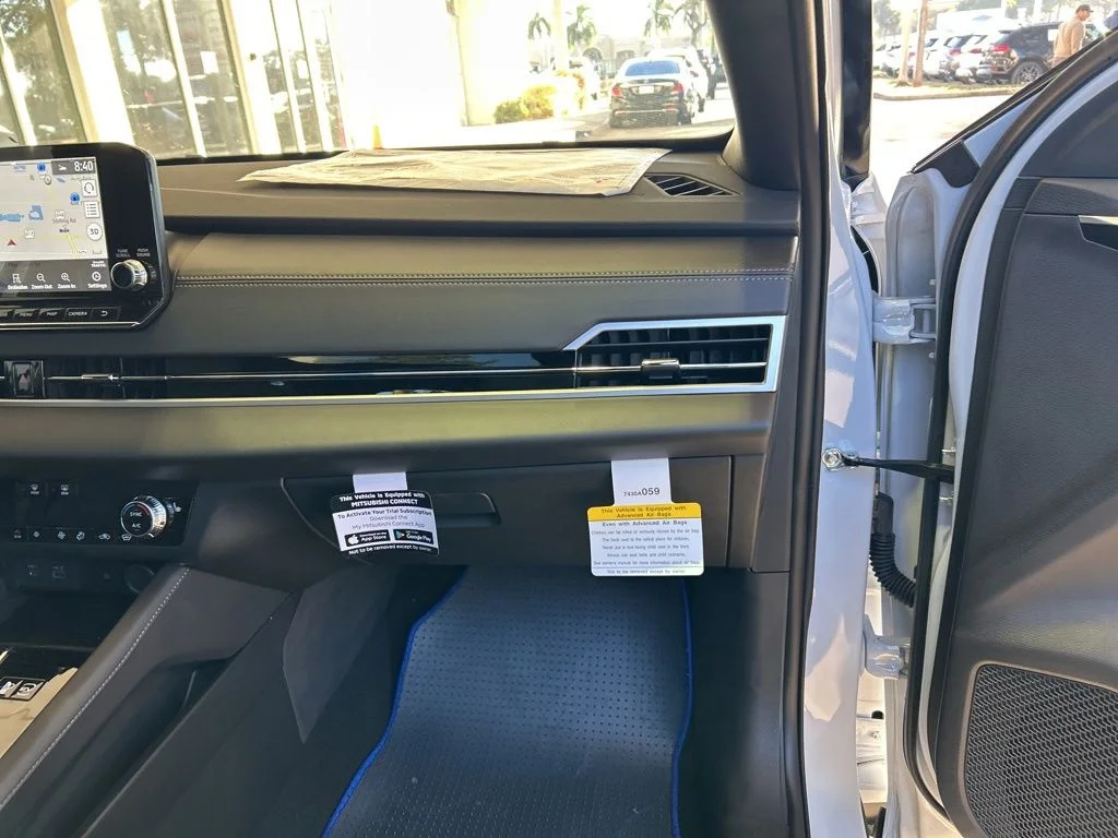 2025 Mitsubishi Outlander Plug-in Hybrid SEL Black Edition - Photo 25