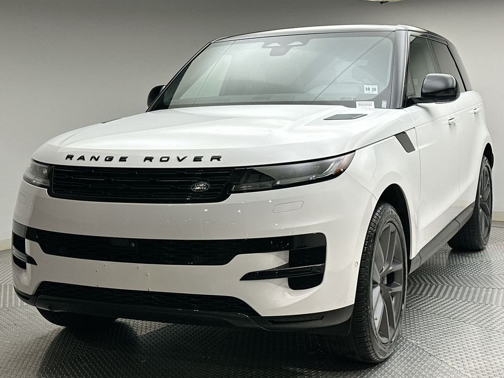 Used 2024 Fuji White Land Rover SE image 1