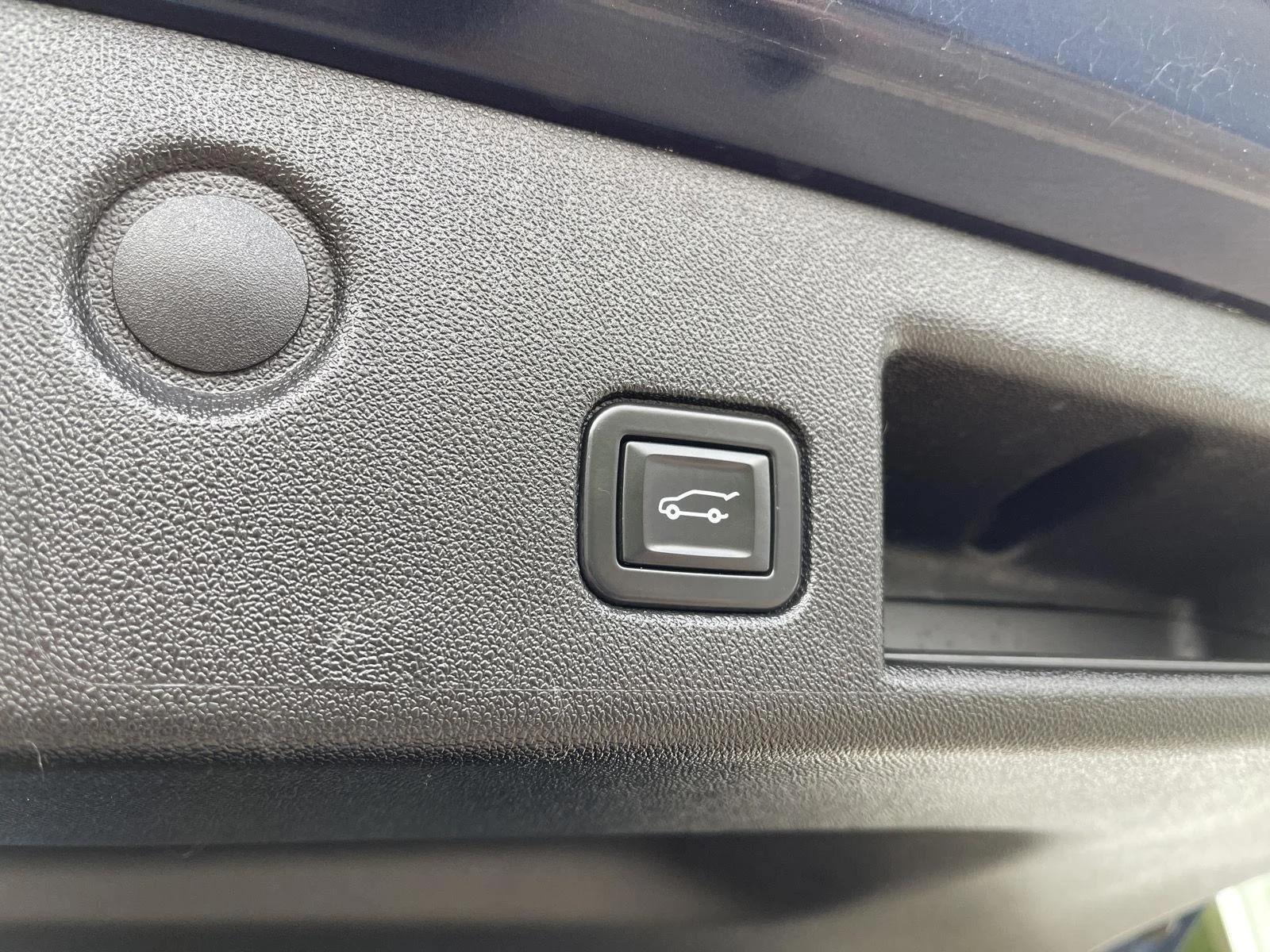 Used 2021 PACIFIC BLUE METALLIC Chevrolet LT image 40
