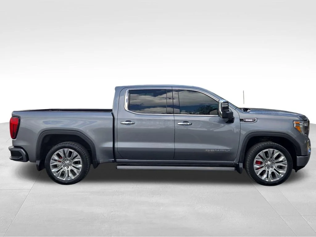 Used 2020 Gray GMC Denali image 10