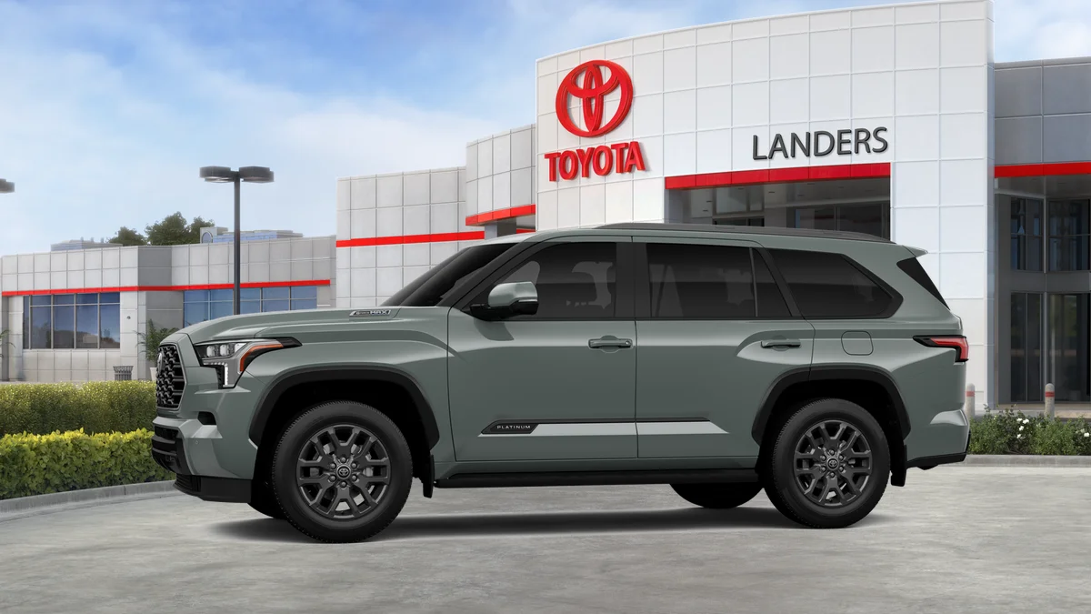 New 2026 Lunar Rock Toyota Platinum image 30
