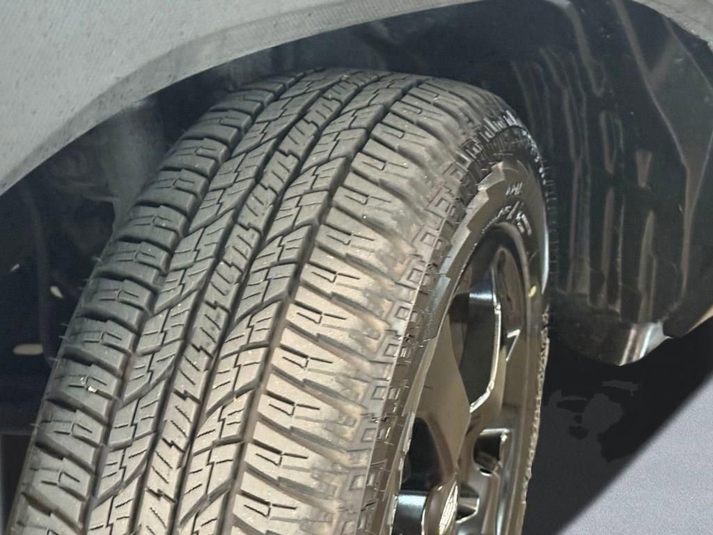 Used 2025 Silver Subaru Wilderness image 21
