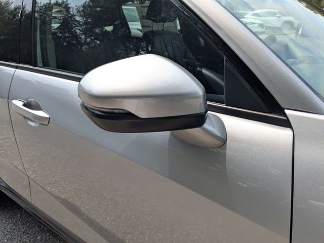 New 2026 Solar Silver Metallic Acura Base image 11
