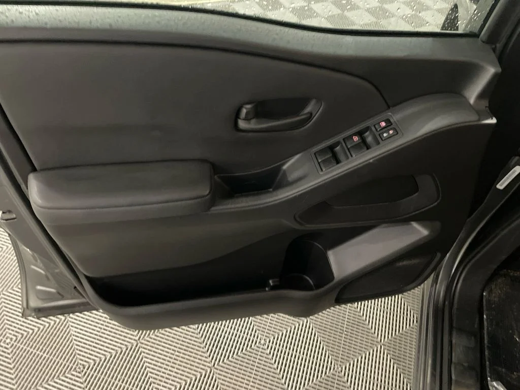 Certified Used 2024 Gun Metallic Nissan S image 11