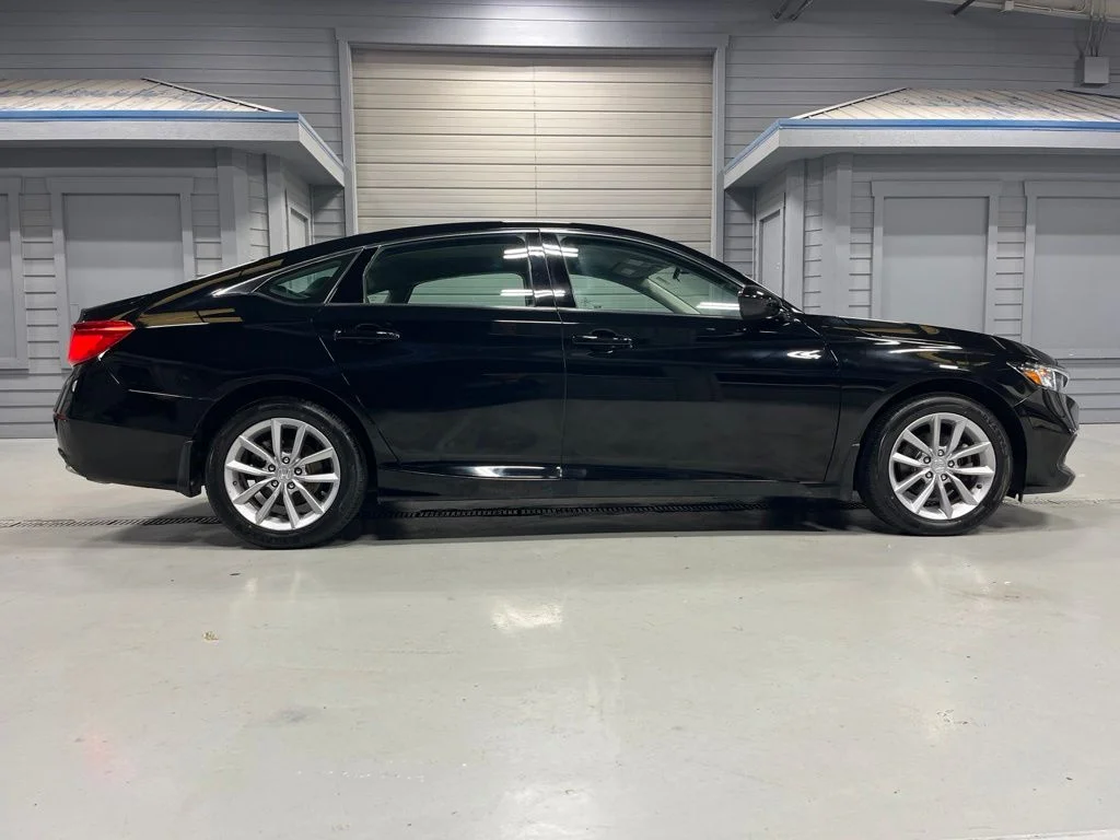 2021 Honda Accord LX - Photo 8