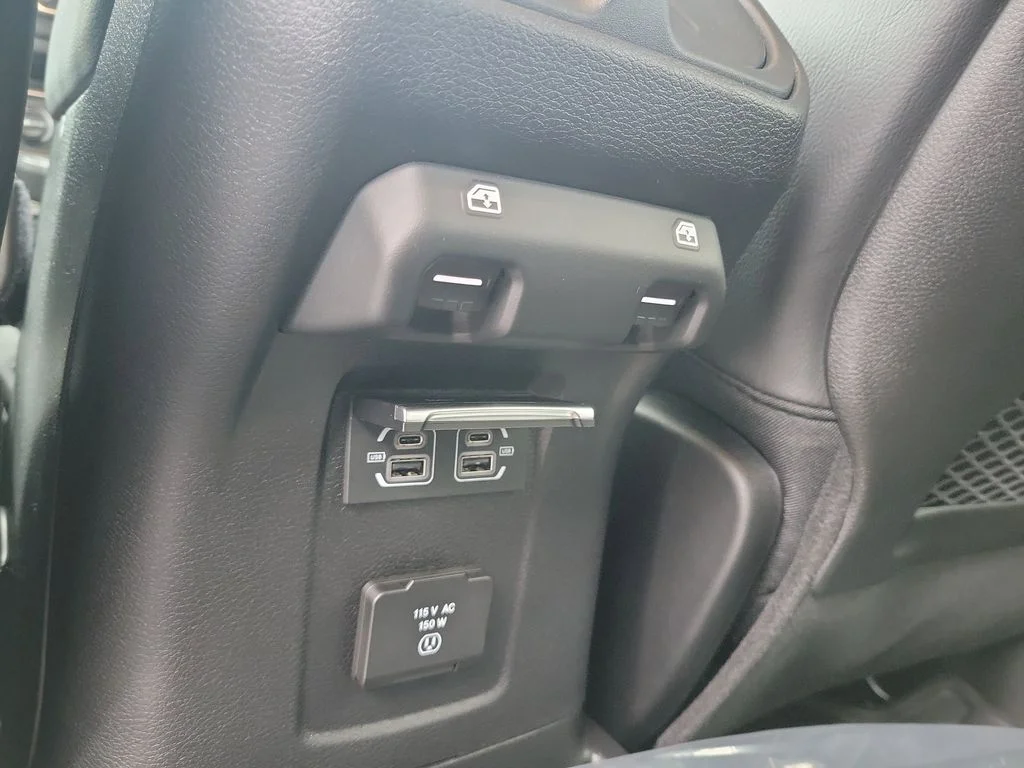 2026 Jeep Wrangler 4-Door Sahara - Photo 37
