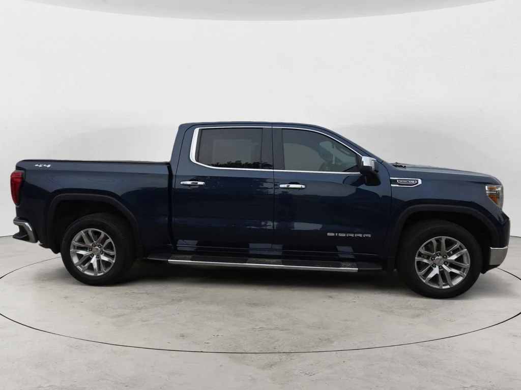 Used 2019 PACIFIC BLUE METALLIC GMC SLT image 4