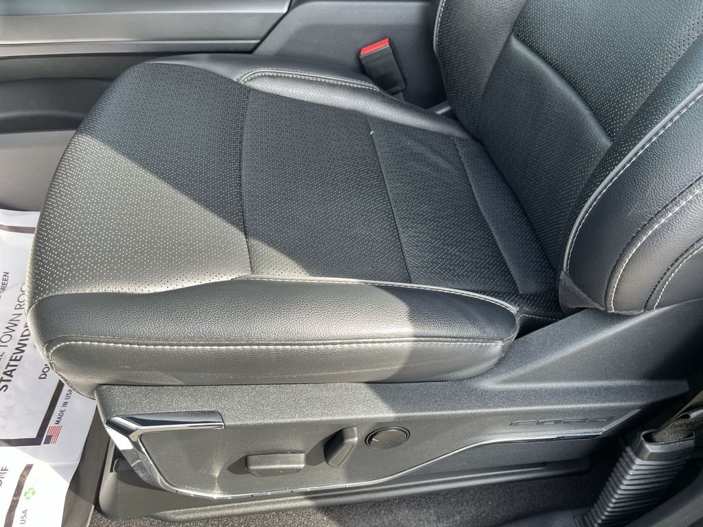 Used 2024 Black Ford Lariat image 12