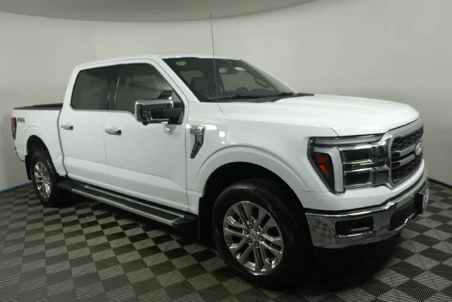 New 2026 Oxford White Ford Lariat® image 1