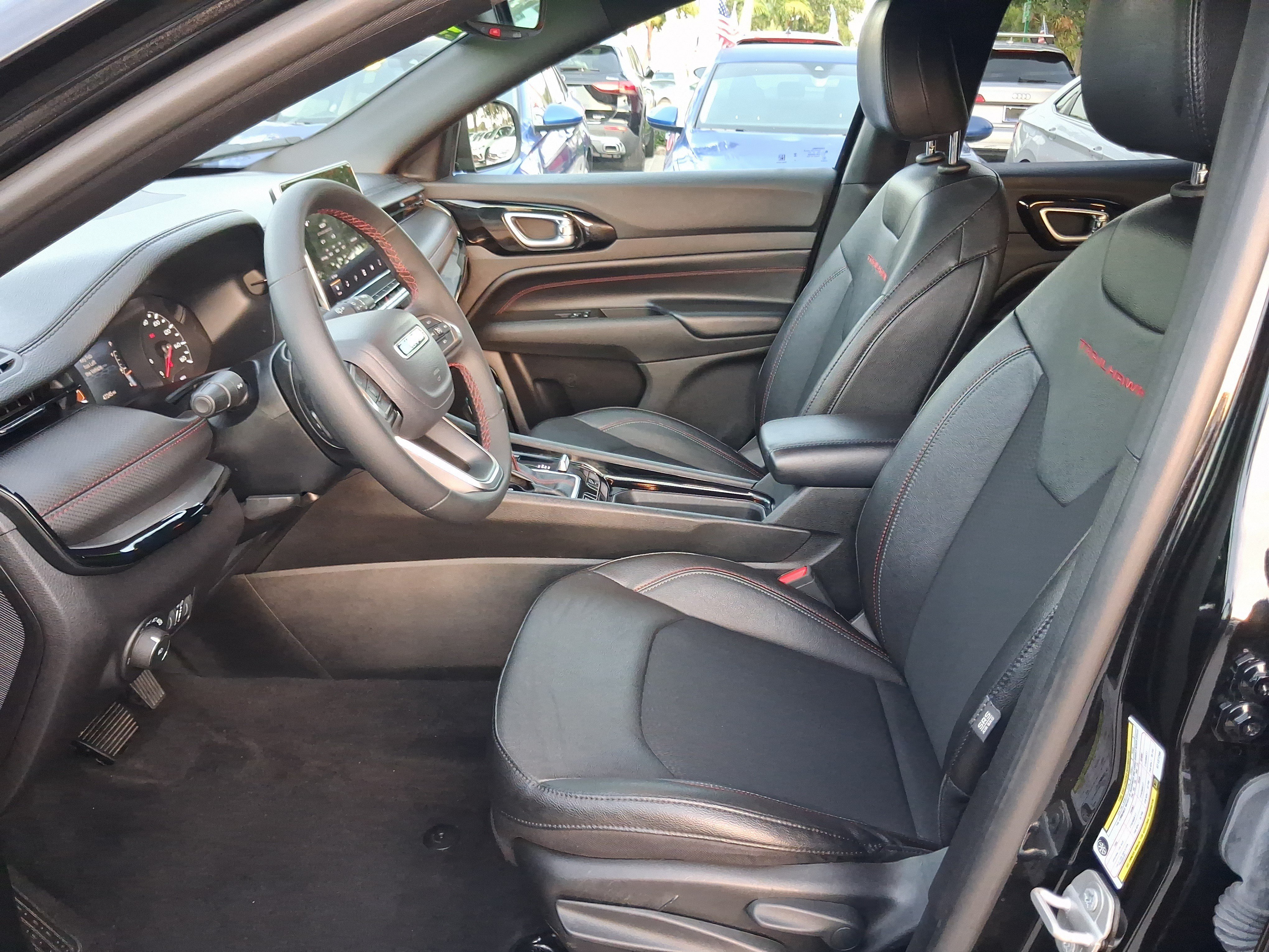 Used 2024 Black Jeep Trailhawk image 14