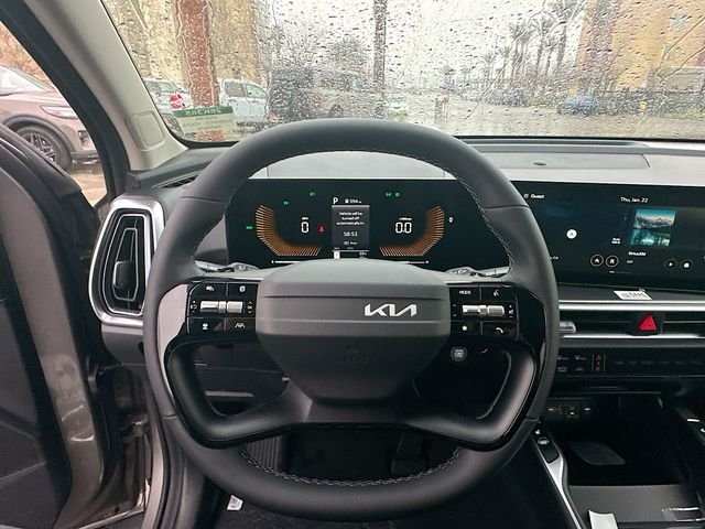 2026 Kia Sorento EX Hybrid - Photo 11