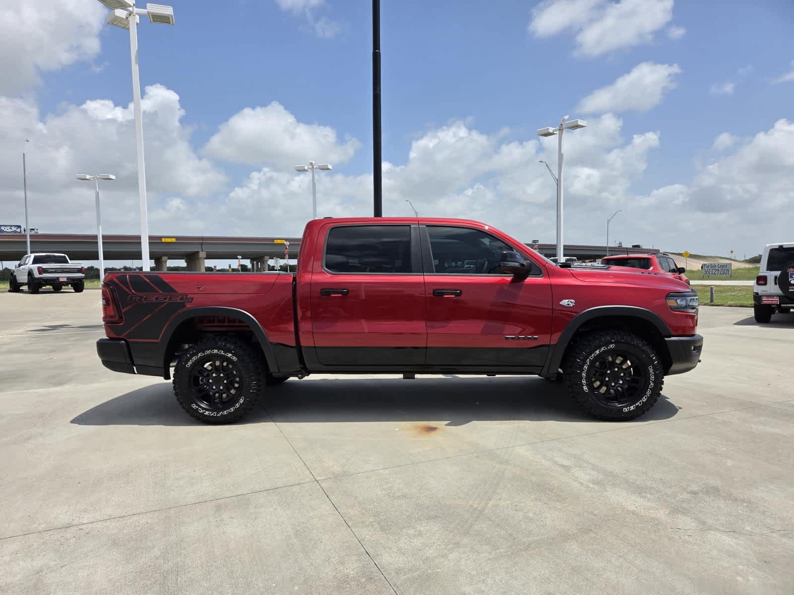 New 2026 Molten Red Pearl-Coat Exterior Paint RAM Rebel image 6
