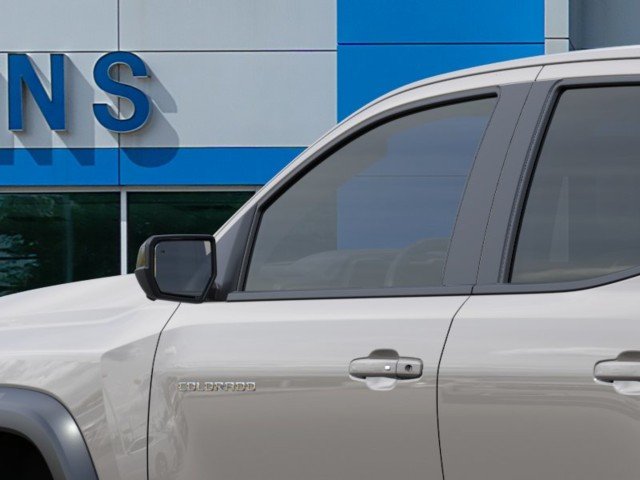 2026 Chevrolet Colorado ZR2 - Photo 12