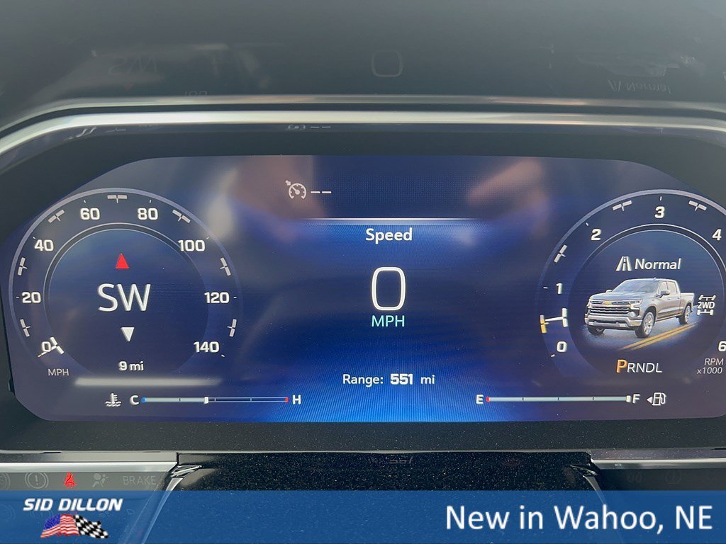 New 2026 Summit White Chevrolet LT image 11