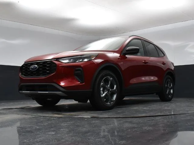 New 2026 Rapid Red Metallic Tinted Clearcoat Ford ST-Line image 29