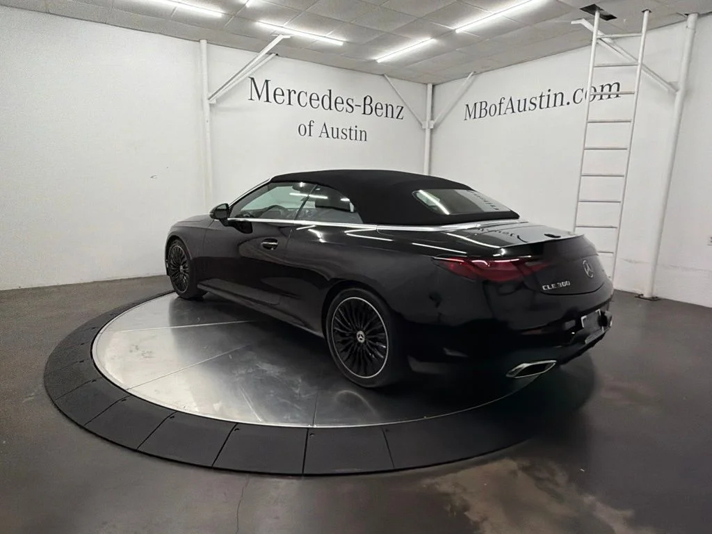 New 2027 Black Mercedes-Benz CLE 300 image 5