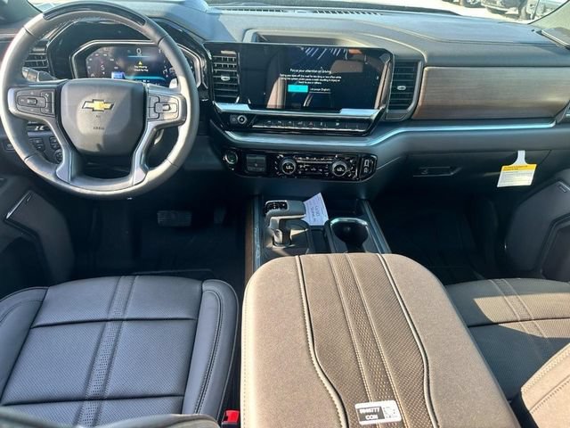 New 2026 Black Chevrolet High Country image 6