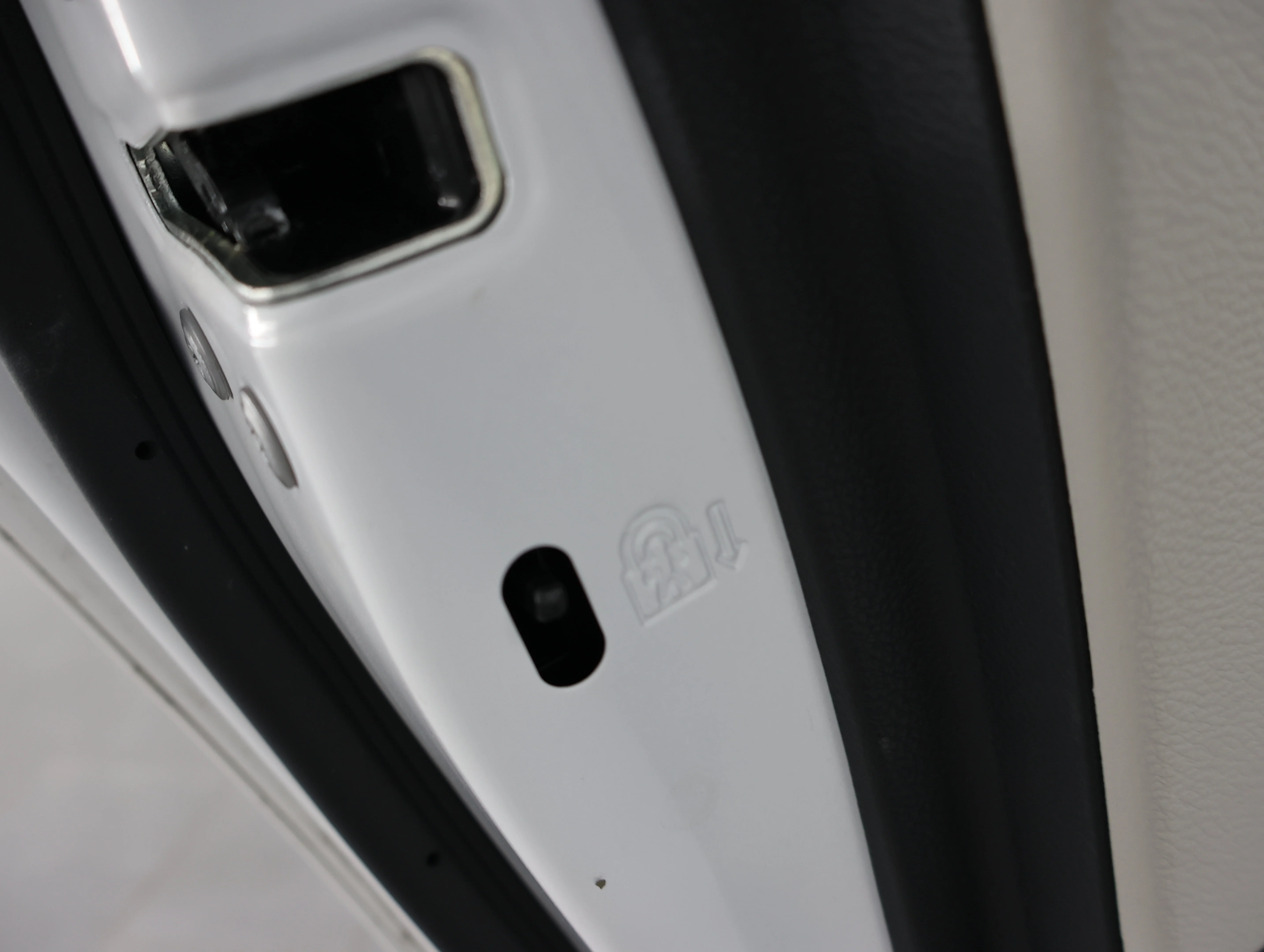 Used 2024 Ice Cap Toyota LE image 35
