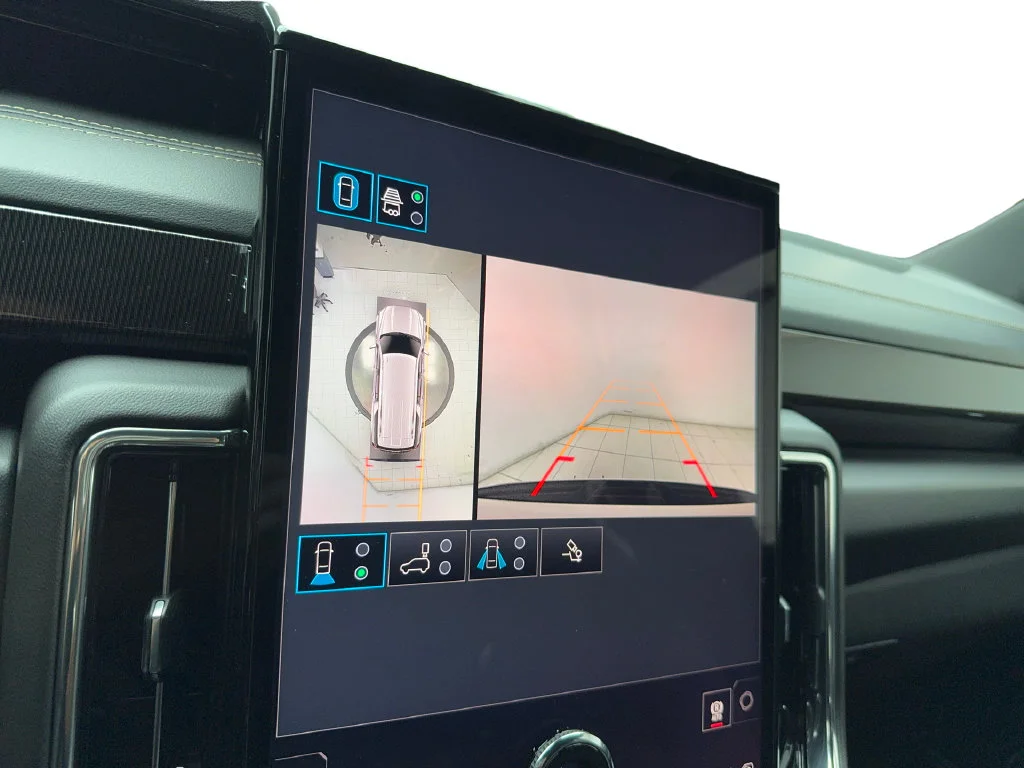 Used 2026 White GMC Elevation image 53