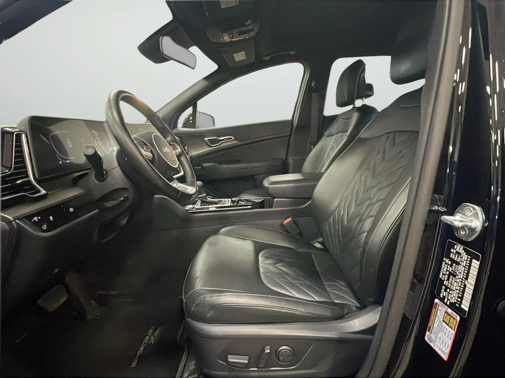 Certified Used 2023 Black Kia X-Line image 10