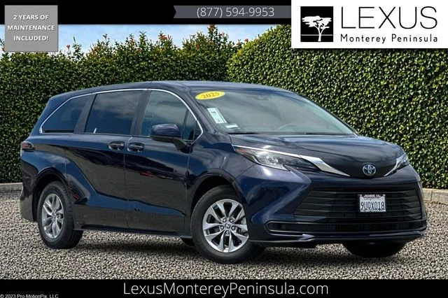 2025 Toyota Sienna LE