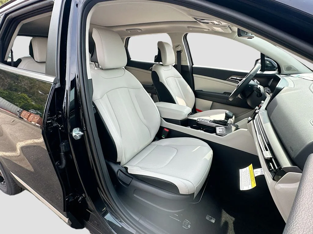 New 2026 Ebony Black Kia EX image 27
