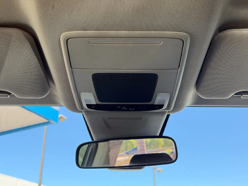 Used 2024  Honda LX image 23