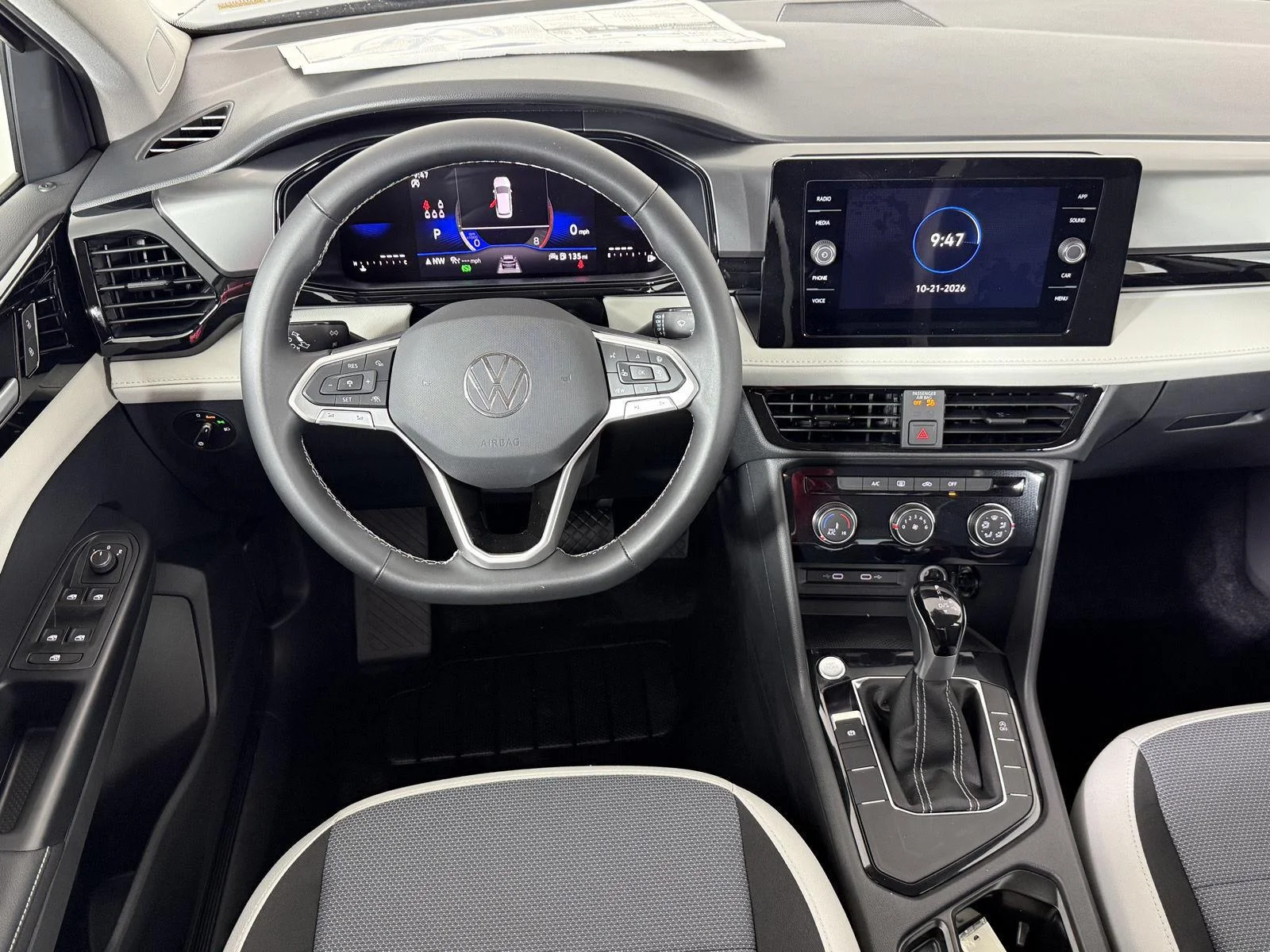 New 2027 Platinum Gray Metallic Volkswagen S image 23