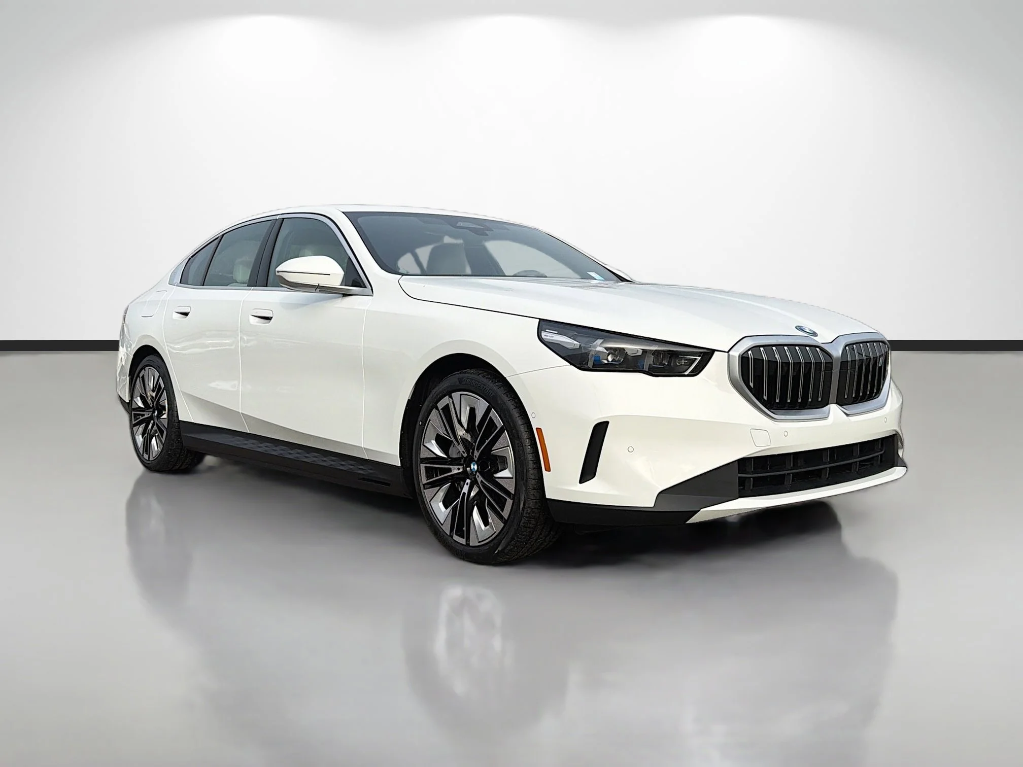 2026 BMW i5 eDrive40 Sedan's photo