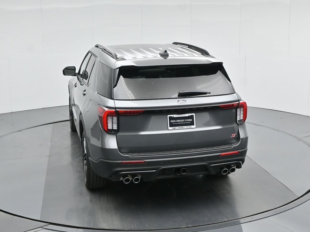 New 2026 Carbonized Gray Metallic Ford ST image 43