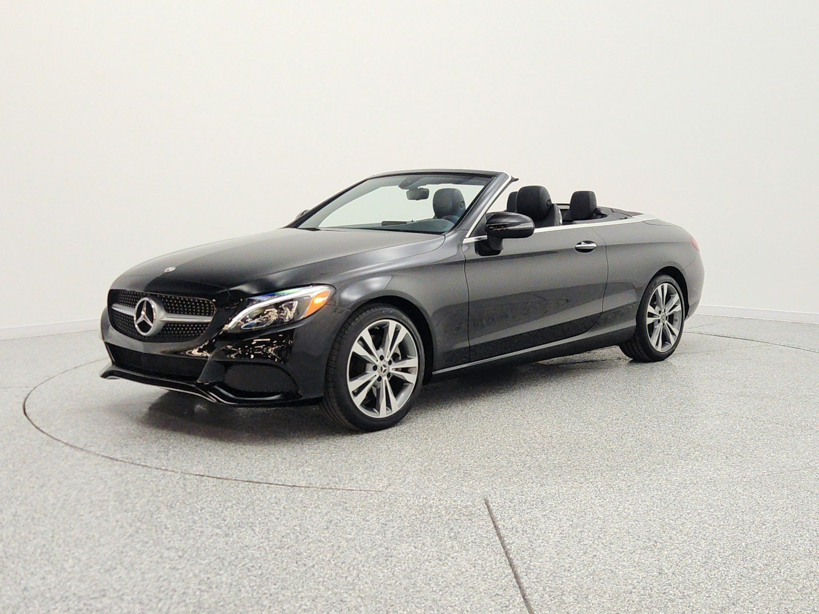 2018 Mercedes-Benz C-Class C300's photo