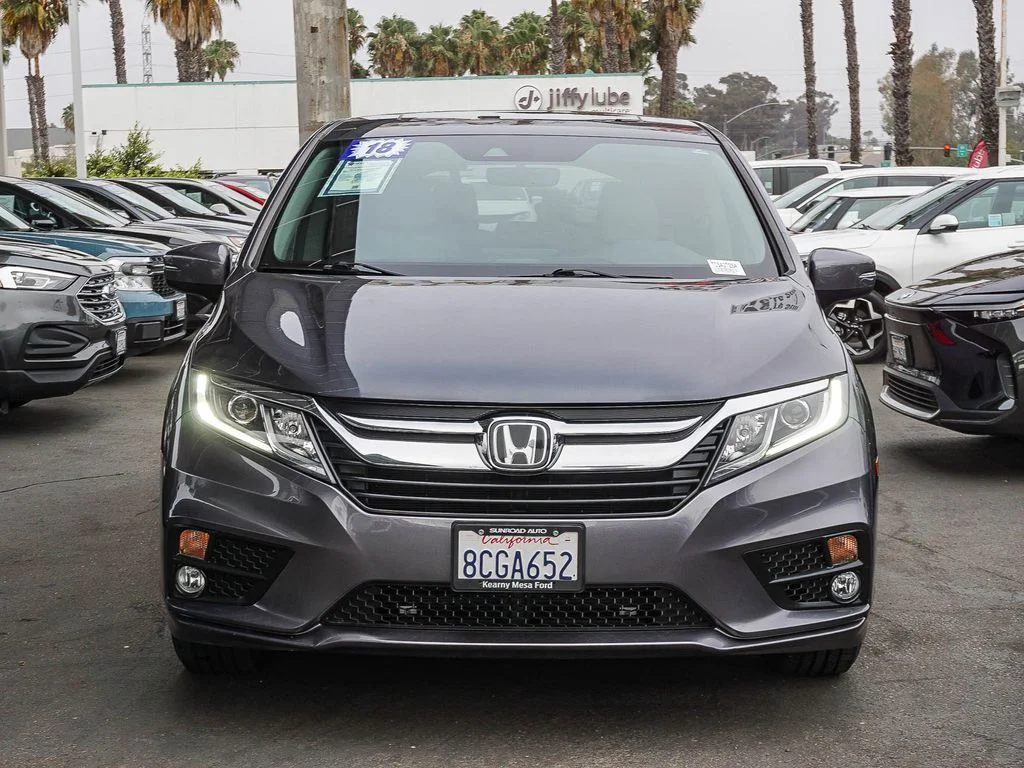 Used 2018 Gray Honda EX-L image 2