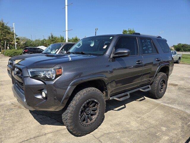 Used 2016 Magnetic Gray Metallic Toyota Trail image 1